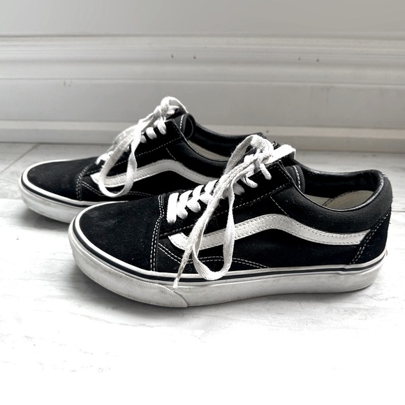 Vans Black and White Classic Sneakers - Picture 5 of 9